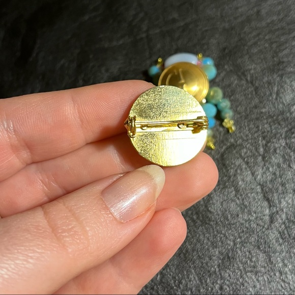 Vintage Versace Jeans Couture Gold Medusa Head Pin Brooch - Picture 3 of 6